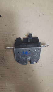 Zamek klapy tył opel corsa d meriva b nr 13317445 2