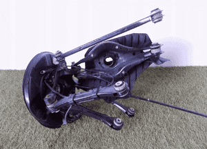 BMW 4 F32 F33 Zwrotnica komplet tył Prawy - 2733 1