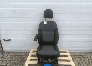 Fotel kierowcy trafic vivaro primastar talento 01-24 no GT1/006 1