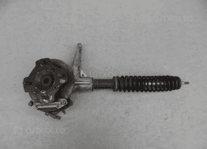 MCPERSON PRAWY PRZÓD ZWROTNICA AIXAM 2006 1