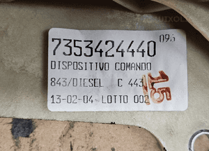Lancia Ypsilon II 2 lewarek wybierak linki zmiany biegów 46834087 46834088 1