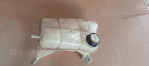 Zbiorniczek wyrównawczy płynu chłodniczego Ford Mondeo MK2 97BB-8K218-AA 1