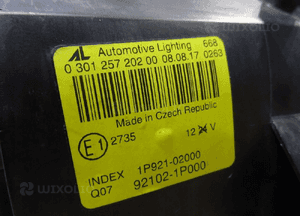 Kia venga 10- lampa przednia przód prawa 92102-1p000 9
