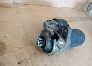 Rozrusznik starter silnika VW Golf IV 4 1.4 16V 0001121006 020911023F 2