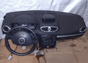 Deska rozdzielcza konsola renault clio iii 1
