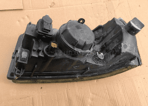 Lampa przednia prawa RHD anglik LAND ROVER FREELANDER 2000-03 2