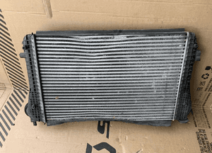 Intercooler chłodnica intercoolera VW Audi Skoda Seat 1K0145803CD 2