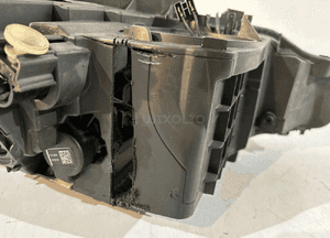BMW 3 F30 / F31 Lampa przednia H7 Lewa - 13856 6