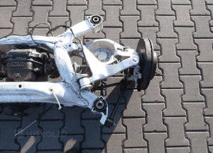 Zawieszenie lewy tył tylne Nissan 350Z G35 1