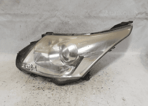 Przod przednia lampa lewa toyota avensis T27 1