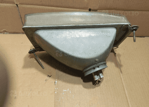 Reflektor lewy volkswagen T4 H4 302-136 369-00 3