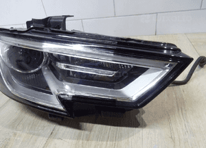 Audi A3 8V0 Lift Xenon Ksenon LED Prawy Prawa Reflektor 8V0941006E 2