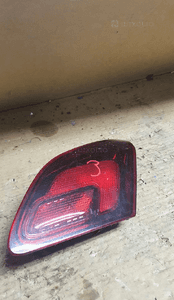 Lampa prawy tył opel astra j gtc 3