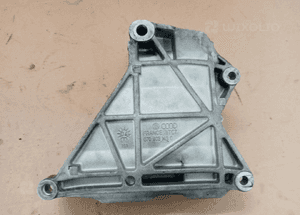 Łapa mocowanie alternatora VW Touareg 2.5 TDI 070903143C 5
