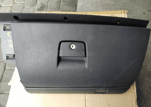 Volvo S40 V50 C30 polka schowek pasazera 3