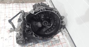 Skrzynia biegów opel astra ii 2 g zafira a 1.7 dti 330700111 90400209 5
