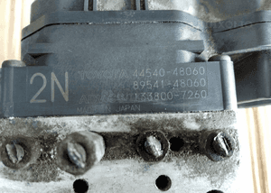 Lexus RX 300 03-09 pompa sterownik ABS 3