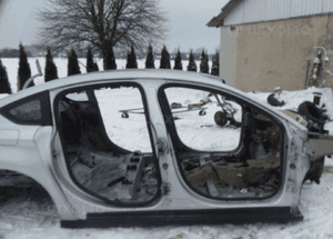 Citroen C5 iii próg prawy słupek sedan 1