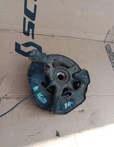 Zwrotnica prawy przód przednia prawa Mercedes W169 2.0 CDI 3