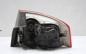 Lampa tylna lewa Audi A4 1.9 TDI 2