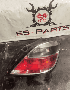 Lampa prawa tył opel astra h iii lift 5D hb 5 drzwi 1