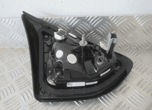 Lampa tylna tył prawa w klape ford puma MK2 ii led L1TB-13A602-AD 2019-2024 13