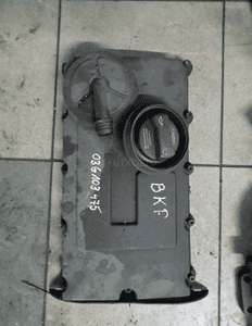 pokrywa zaworów 2.0 tdi 03g103475 1