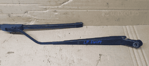 Ramie wycieraczki lewy przód wycieraczka Suzuki Swift IV 2