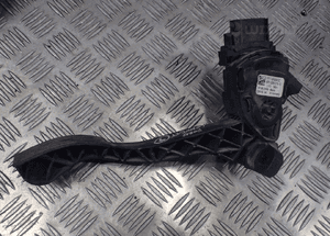 Ford Transit Connect 1.8 TDCI potencjometr gazu 1