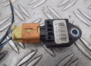 CZUJNIK UDERZENIOWY VW AUDI RADOM 1