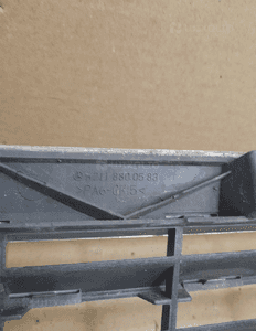 Mercedes W211 avantgarde grill atrapa przednia gril 6