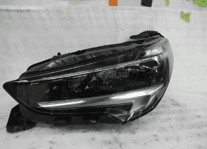 Opel corsa f full led idealna lampa przednia lewa 1