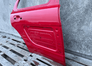 Drzwi tyl tylne prawe citroen C4 cactus 14- ladne 3