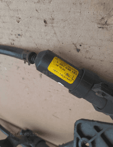 SPRYSKIWACZE REFLEKTORÓW  1307030163 PRAWY I LEWY  MONDEO MK3 3