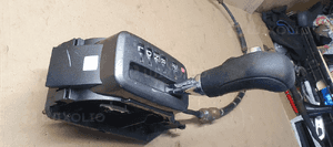 Wybierak lewarek biegów automat Nissan Almera Tino 1.8 4
