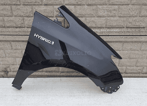 Toyota prius plus błotnik przedni prawy 1