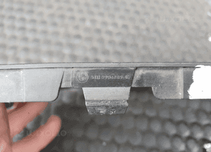 Kratka 7128613 7128614 7906809 Atrapa Nerki Nerka Gril Atrapka Zderzaka Przód M-Pakiet BMW 1 E81 E87 37