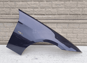 Bmw 3 E90 E91 2004 - 2012 błotnik przedni prawy 1