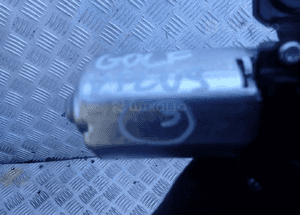 SILNICZEK WYCIERACZKI TYŁ VW GOLF V PLUS 5M0955711 3