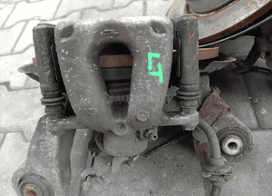 Alfa Romeo 159 zacisk hamulcowy tył tylny prawy 2