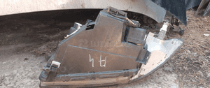 Przod przednia lampa prawa audi A4 B5 6