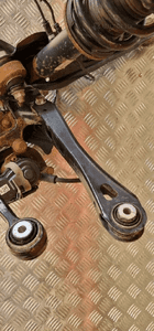BMW X3 F25 X4 F26 ZWROTNICA AMORTYZATOR PRAWY TYŁ TYLNY 6790498 6796317 8