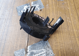 Tasma Czujnik 1J0959653B Zwijak Kierownicy Airbag Audi A3 8L A4 B5 VW Golf IV 4 Skoda Seat 24