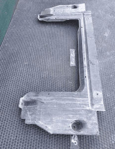 Osłona 4B0825215B Pampers Dolna Belki Zawieszenia Tyl Tylna Audi A6 C5 5