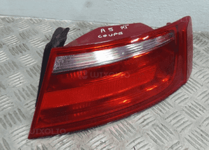 Audi A5 coupe prawa lampa tył tylna kompletna 1