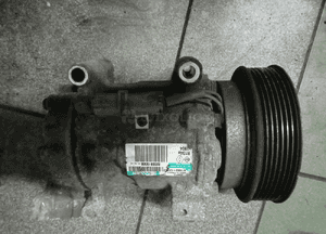 sprężarka klimatyzacji clio 1.2 8200819568 1