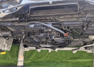 Maska lampy pas błotnik zderzak bmw 2 U06 C3N 7