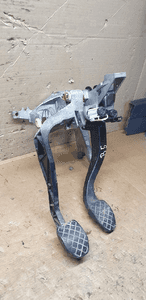 Pedały pedał sprzęgła hamulca VW Passat B5 8D1721117N 8D1721316G 2