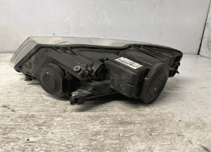 Lampa prawy przód 7L6941032A vw touareg i lift uk 6
