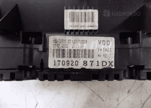 Vw touran lift 2010-15 2.0 tdi licznik 1T0920871DX 4